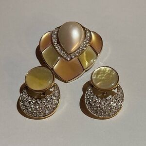 Vintage Signed Butler Elegant Gold Tone Faux Pearl Jewelry Set, Pave Crystals